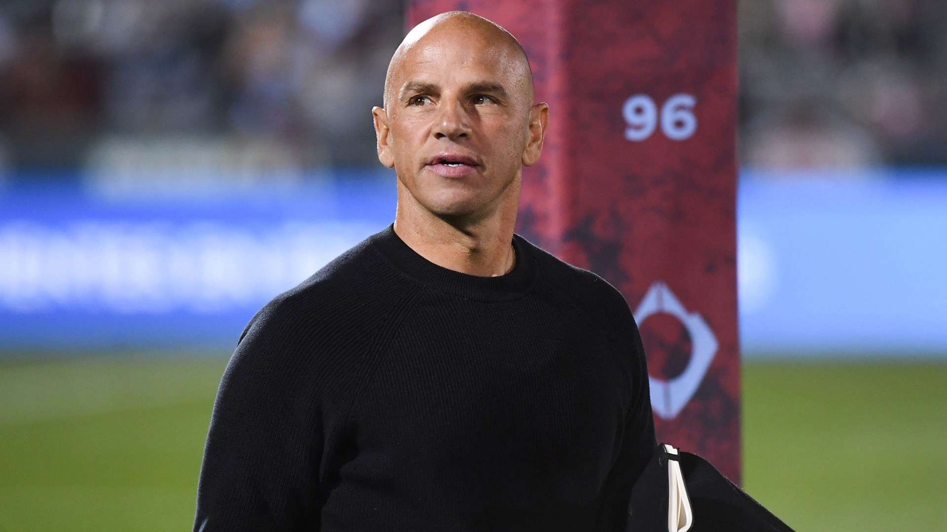 历届世界杯分组分析与1998年扩军名额分配的深度探讨